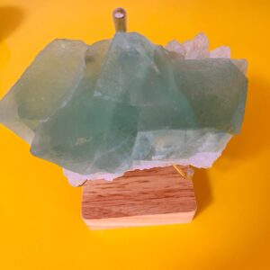緑蛍石白水晶共生鉱標です