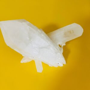 水晶のダイヤモンドマークです